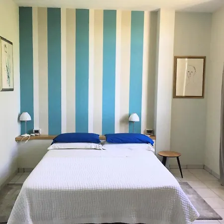 Prázdninový dům Cannubi In *